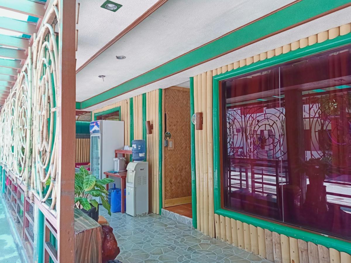 Chariz Inn Ел Нидо Екстериор снимка